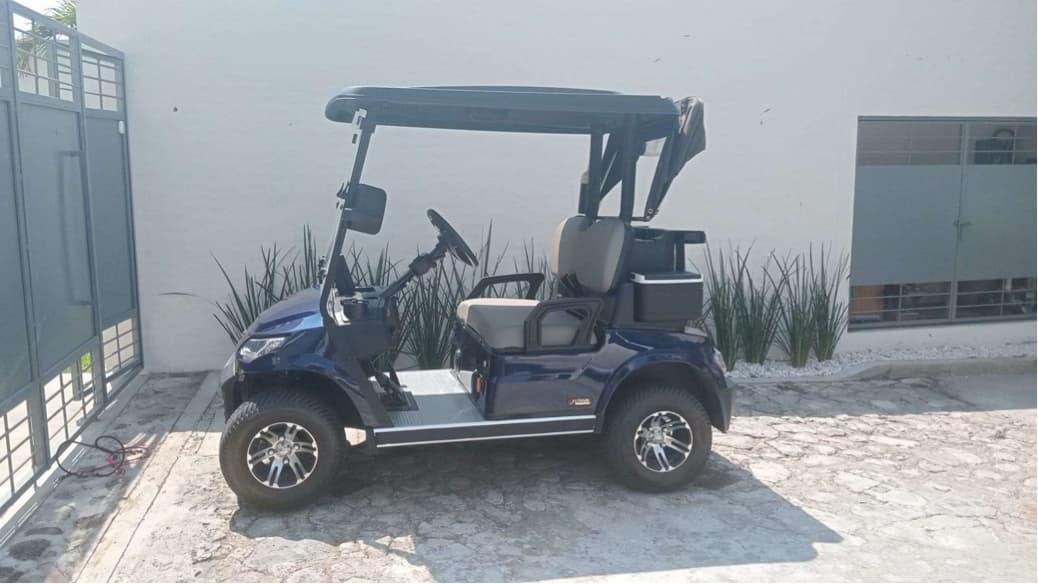 MG-X Golf 2024 · Blue · 4 seats